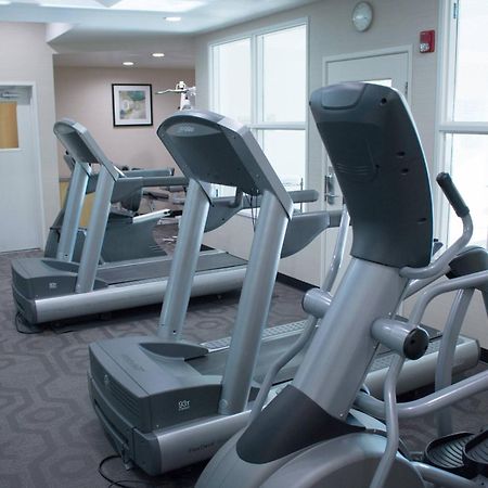 Fairfield Inn & Suites Oakland הייווארד מראה חיצוני תמונה