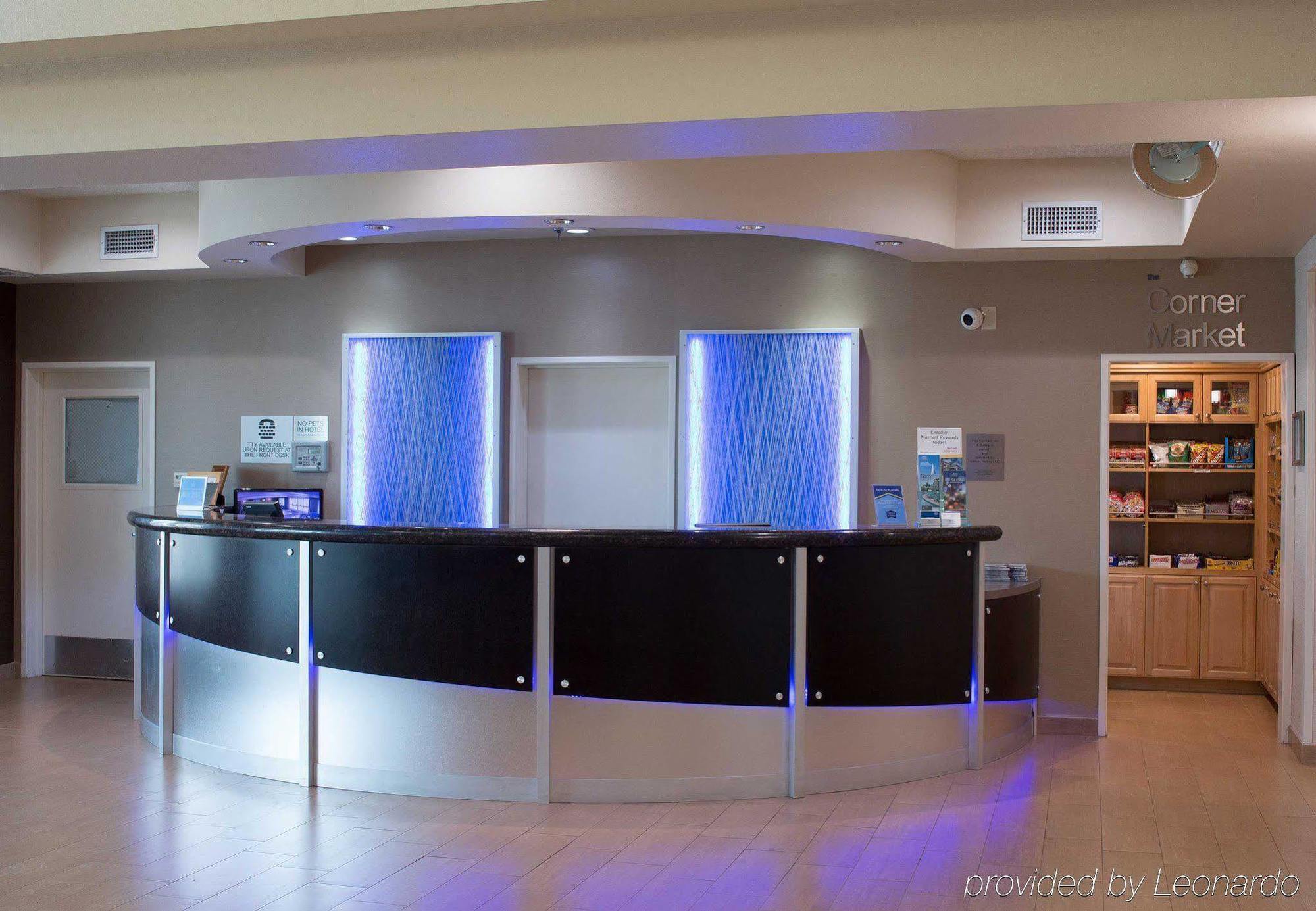 Fairfield Inn & Suites Oakland הייווארד מראה חיצוני תמונה